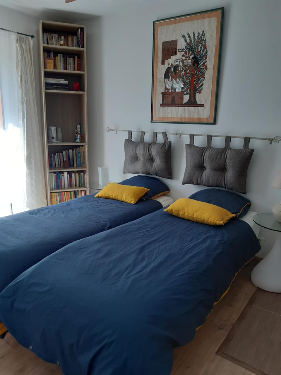 Bed, Photo of the whole room