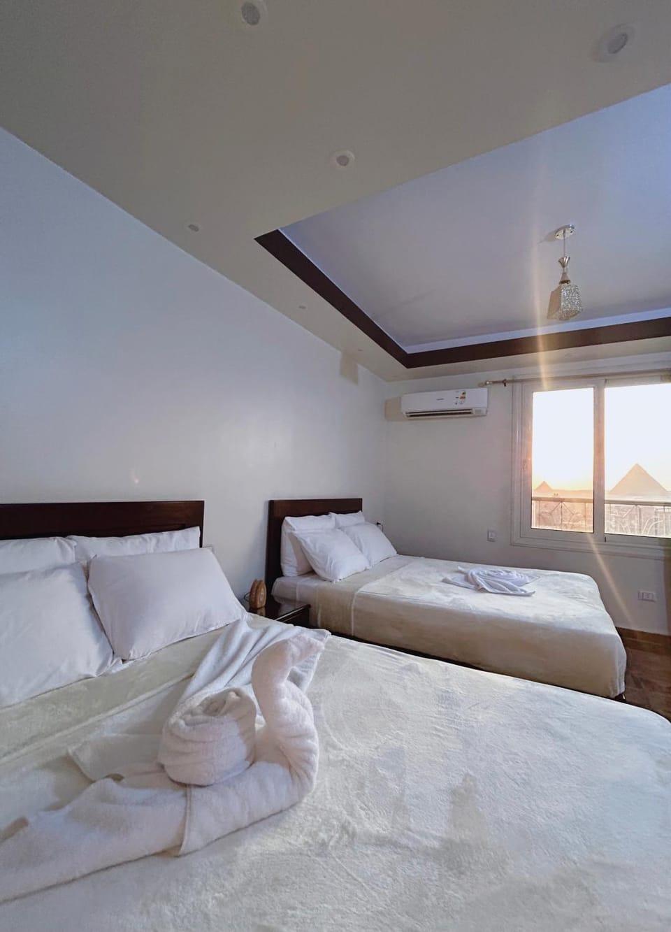 Bed, Photo of the whole room, Landmark view, towels, air conditioner
