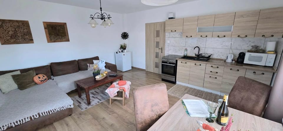 Apartmánový dom Adas Apartment in Slovakia