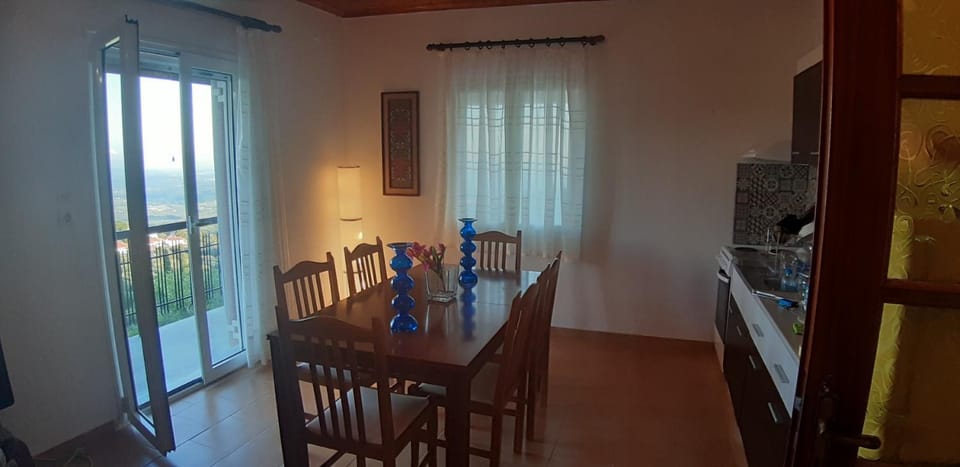 House in Zaloggo House in Peloponnese, Western Greece and the Ionian