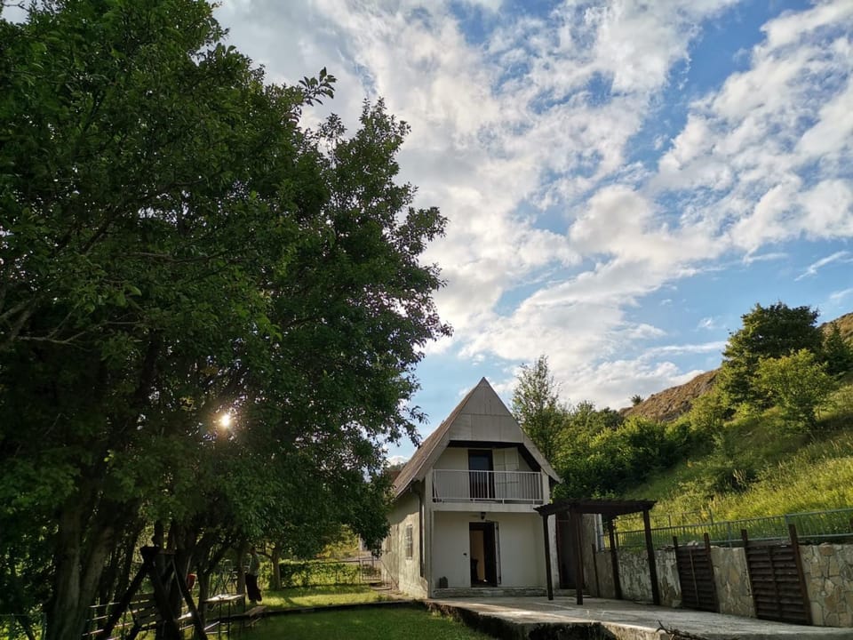 Vikendica na jezeru House in Bosnia and Herzegovina