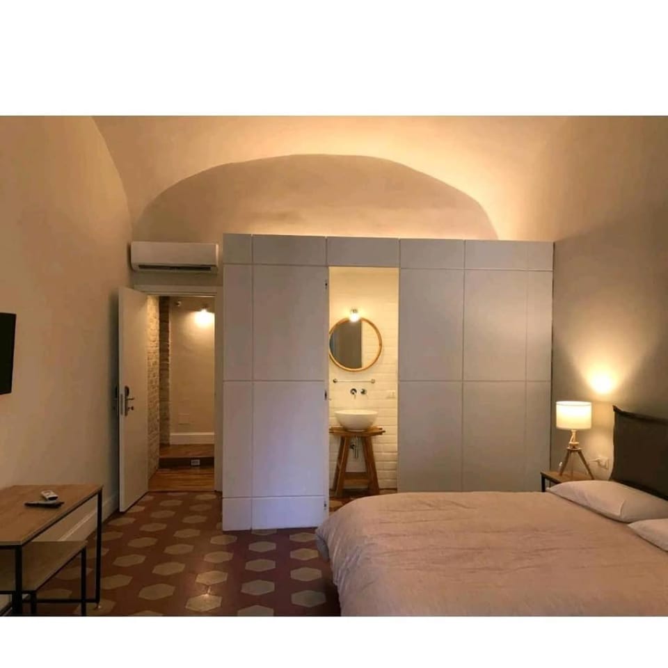 Palazzo Pignatelli Bed and Breakfast in Naples
