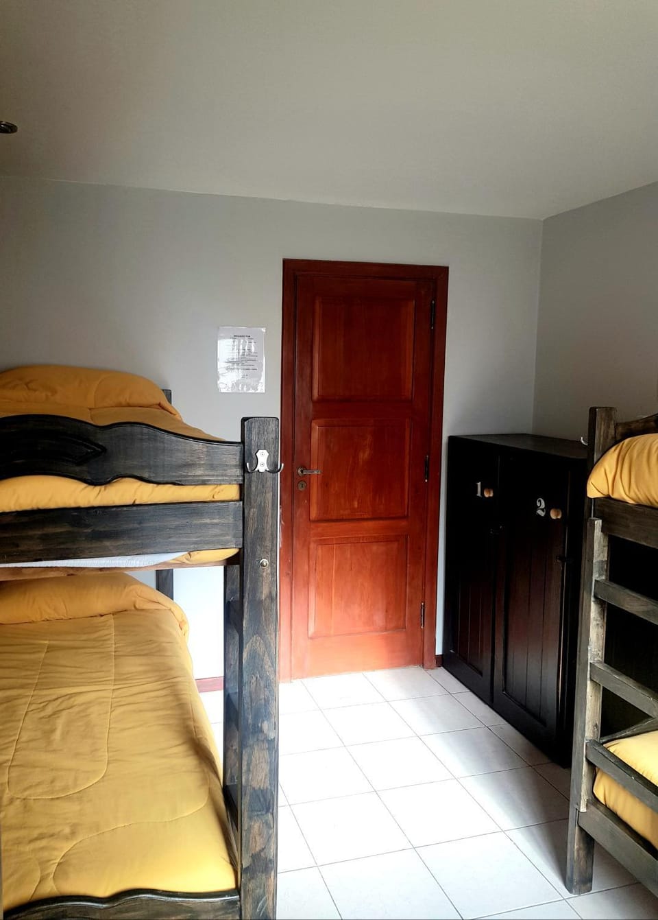 Bedroom, bunk bed