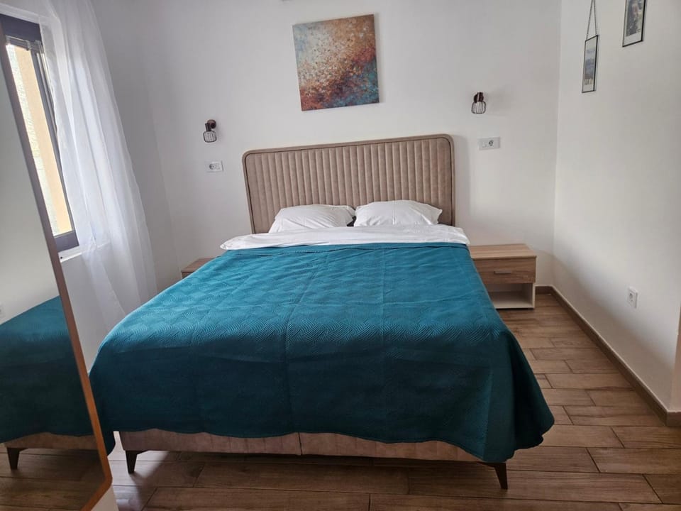 Apartmani Račeta Bed and Breakfast in Kotor Municipality