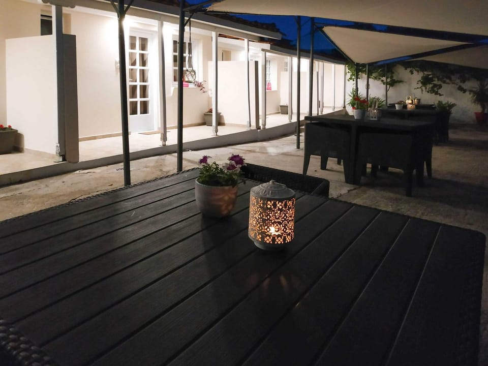 Patio, Night, Balcony/Terrace
