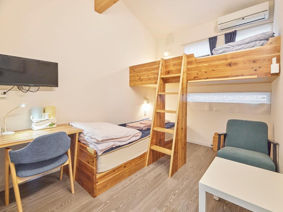 Photo of the whole room, bunk bed