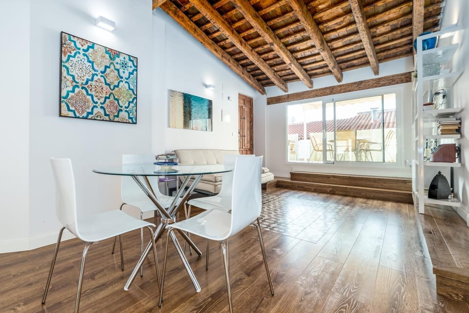Living room, Seating area, Dining area