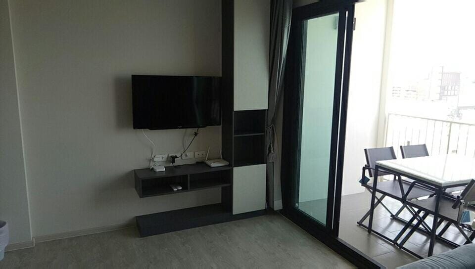 the base central pattaya seaview Apartment in Pattaya City