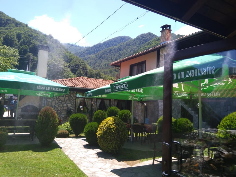 СТАР МЕРАК Hotel in Bulgaria