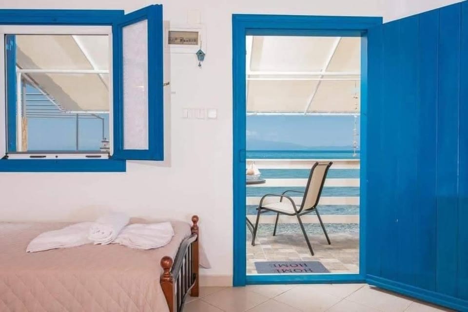 Julie's Hermes house House in Thasos