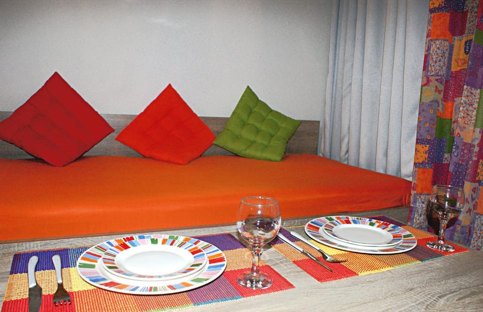 Sunny studio with Parthenon view balcony Apartment in Athens