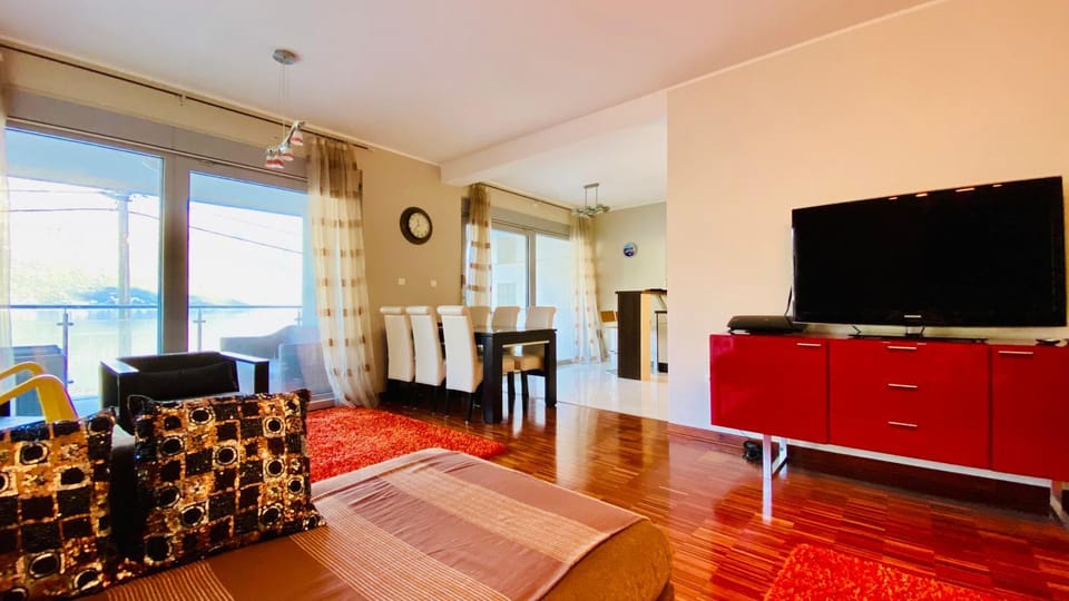 Apartment Stoliv Mare Apartment in Kotor Municipality
