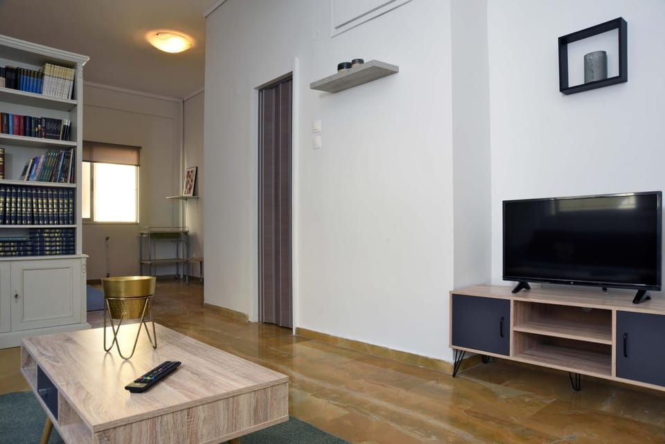 Library, TV and multimedia, Living room