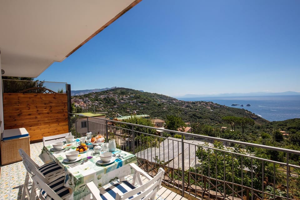 Property building, Balcony/Terrace, Mountain view, Sea view