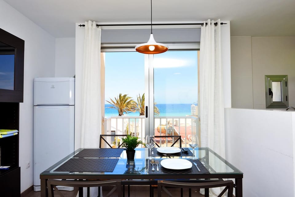 Dining area, Sea view