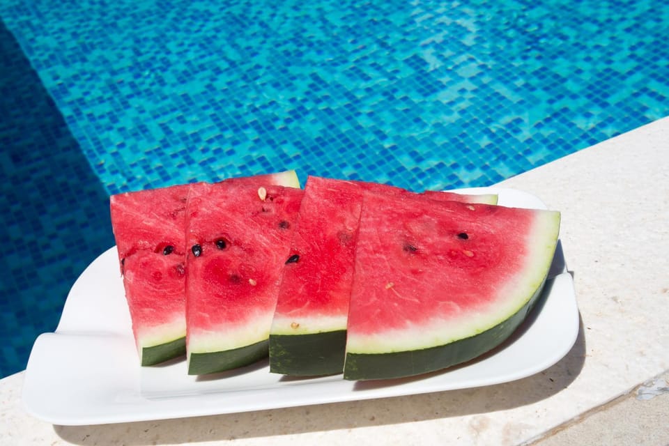 Day, Food, Pool view, Swimming pool