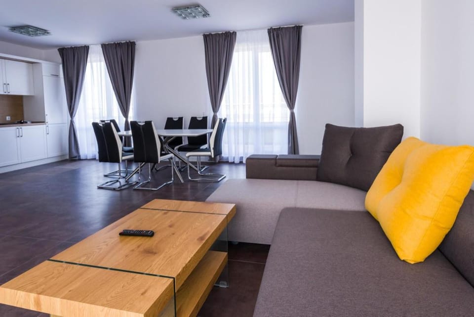 Living room, Seating area, Dining area
