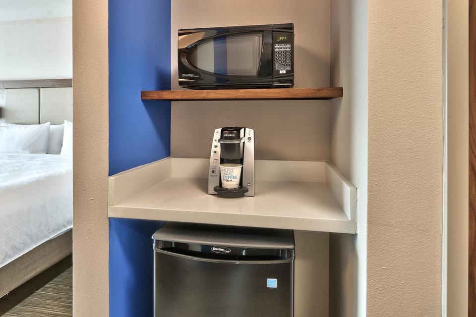 Coffee/tea facilities, Bedroom