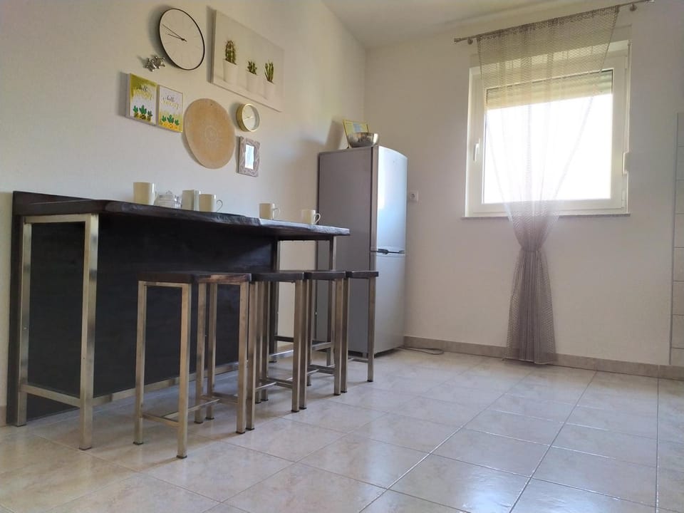 Apartments Rosa Soldatica Bed and Breakfast in Zadar County