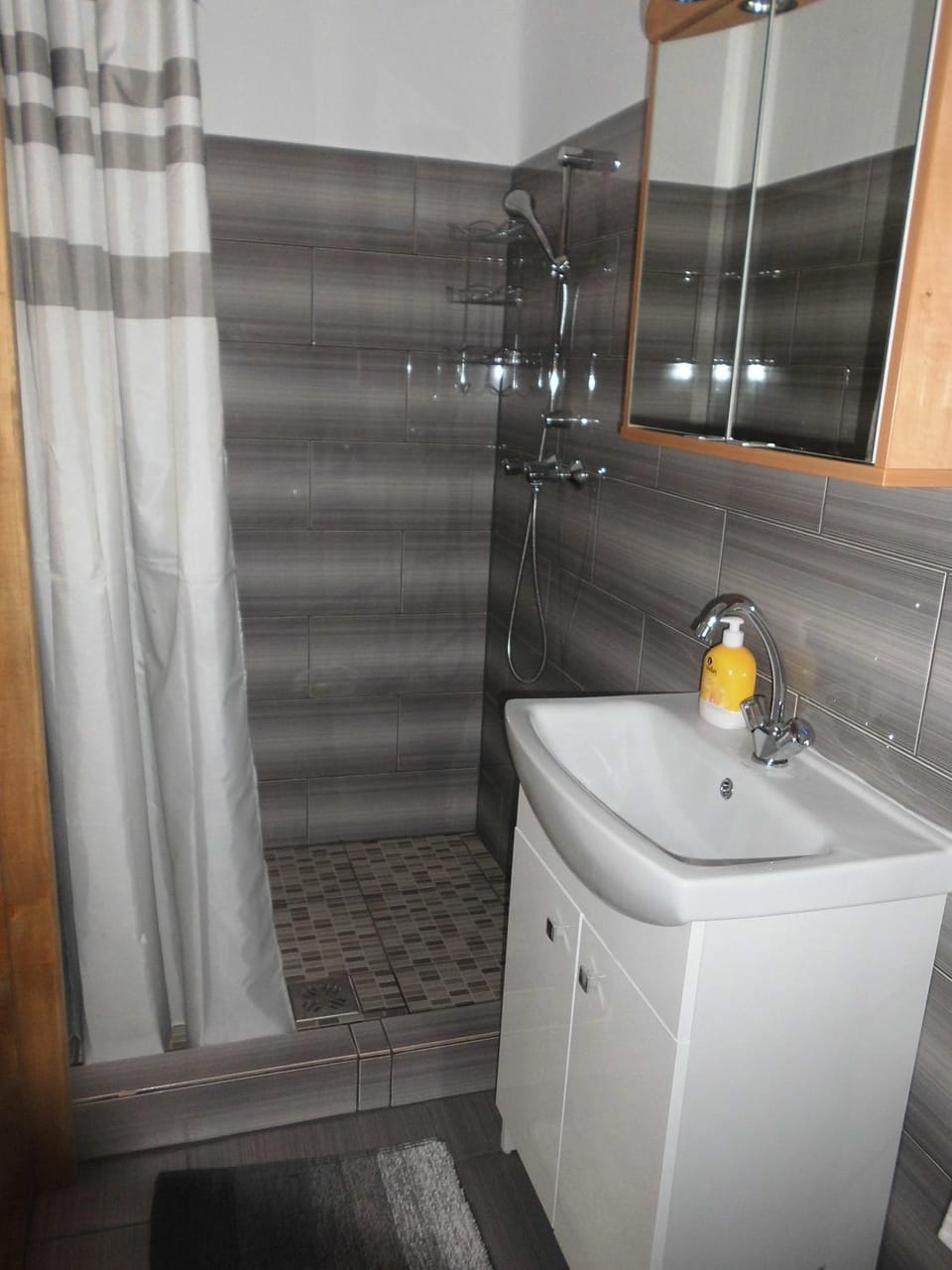 Napfény Apartman Bed and Breakfast in Slovakia