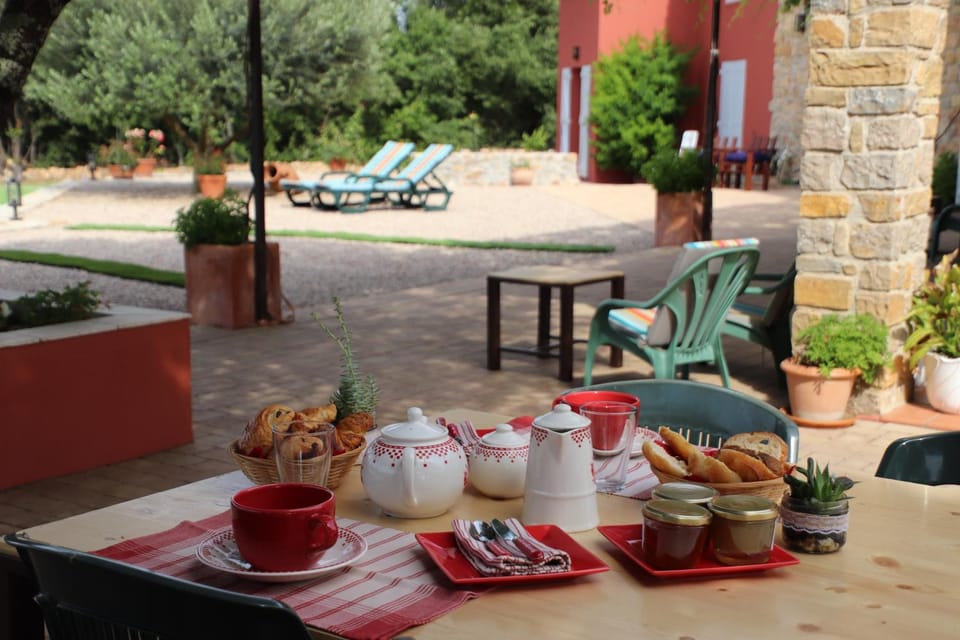 Continental breakfast