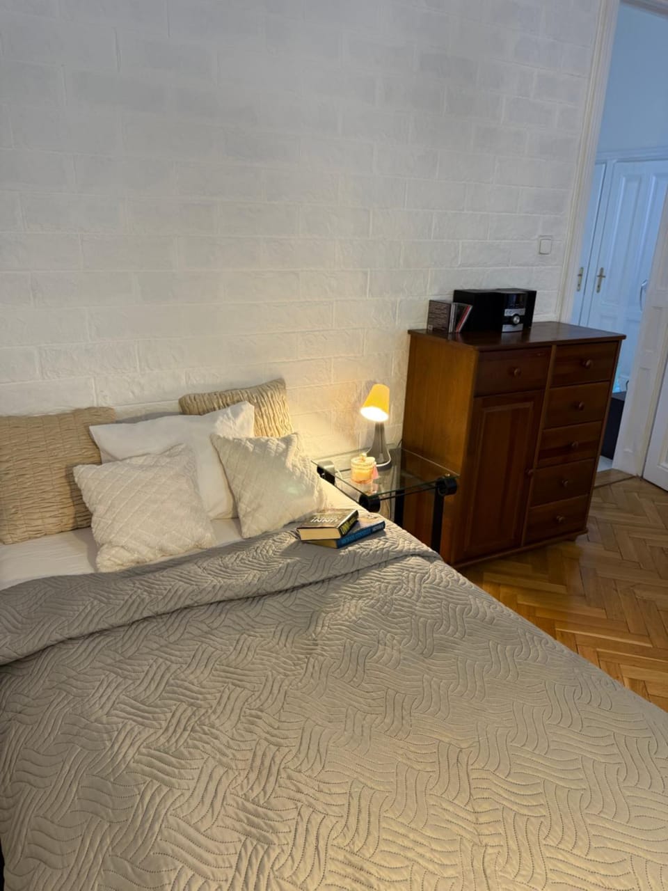 Living room, Bedroom