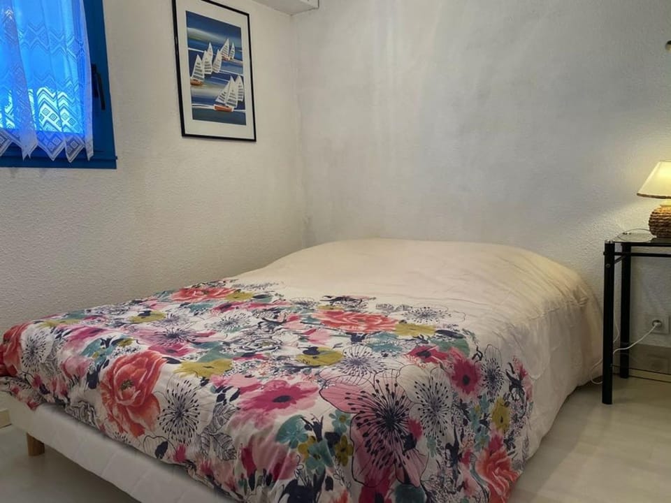 Appartement avec balcon-terrasse, parking privatif et accès plage à Longeville-sur-Mer - FR-1-336-28 Apartment in Pays de la Loire