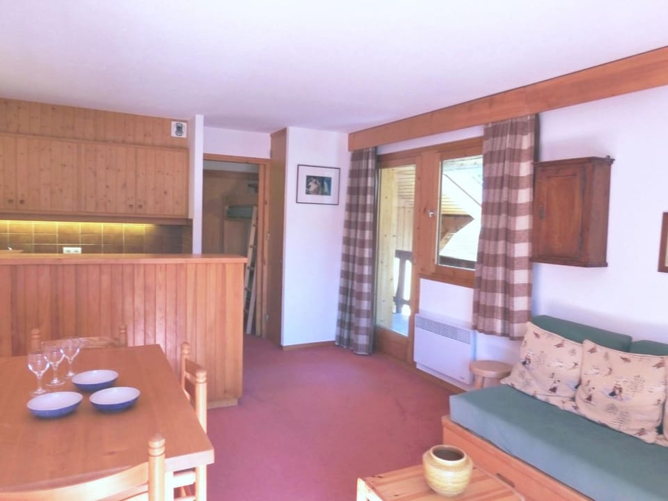 Appartement cosy à Méribel Altiport, 2 pièces, 6 personnes, animaux admis - FR-1-411-9 Apartment in Les Allues