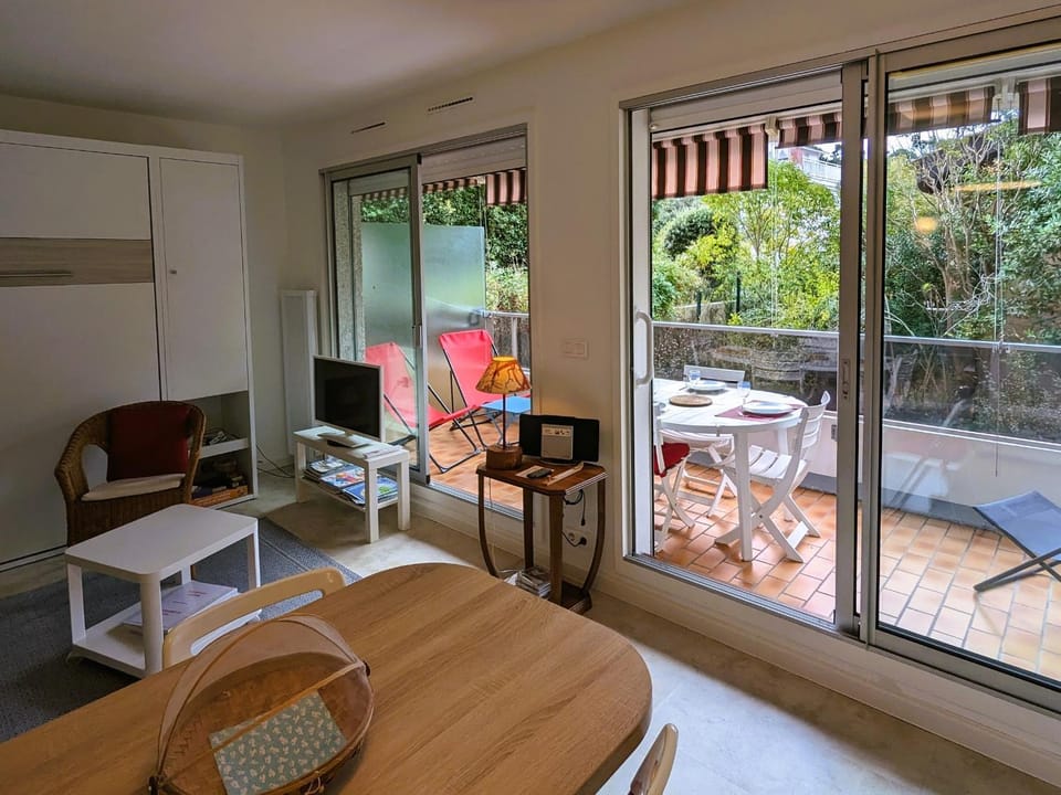 Studio à Arcachon proche plage et centre - FR-1-420-79 Apartment in Arcachon