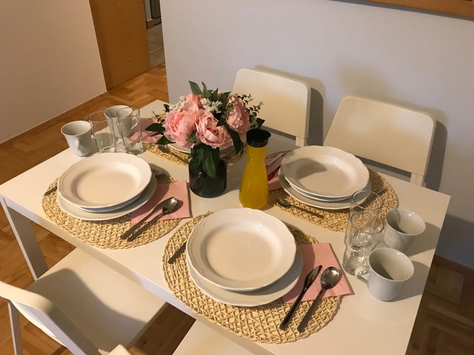 Food and drinks, Decorative detail