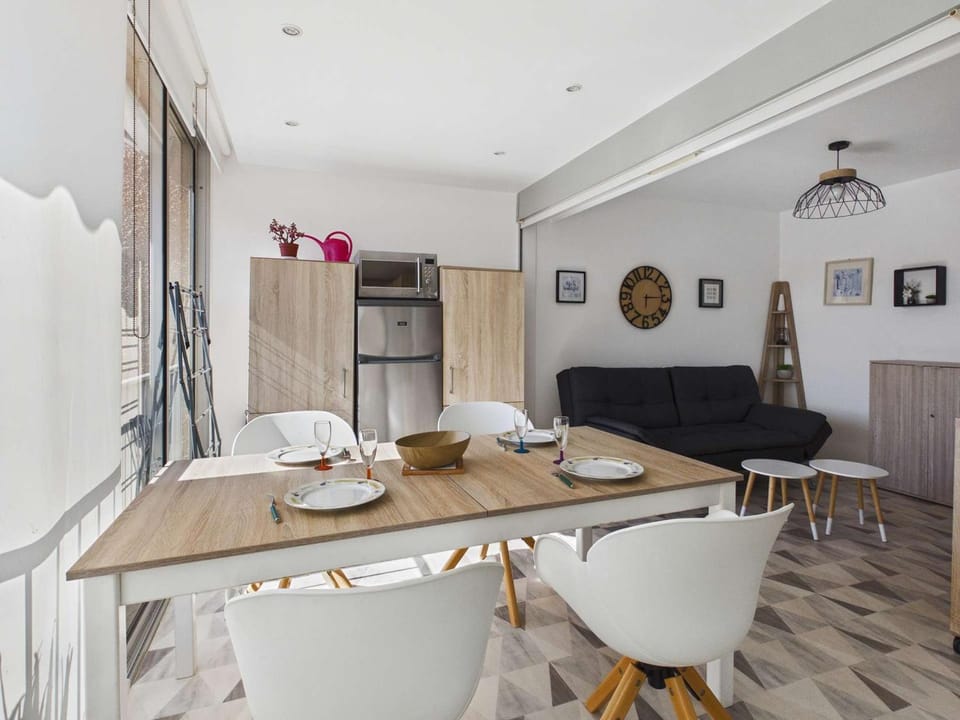 Appartement 3 pièces rénové, proche plage et commerces, pour 4 personnes - FR-1-326-669 Apartment in Marseillan