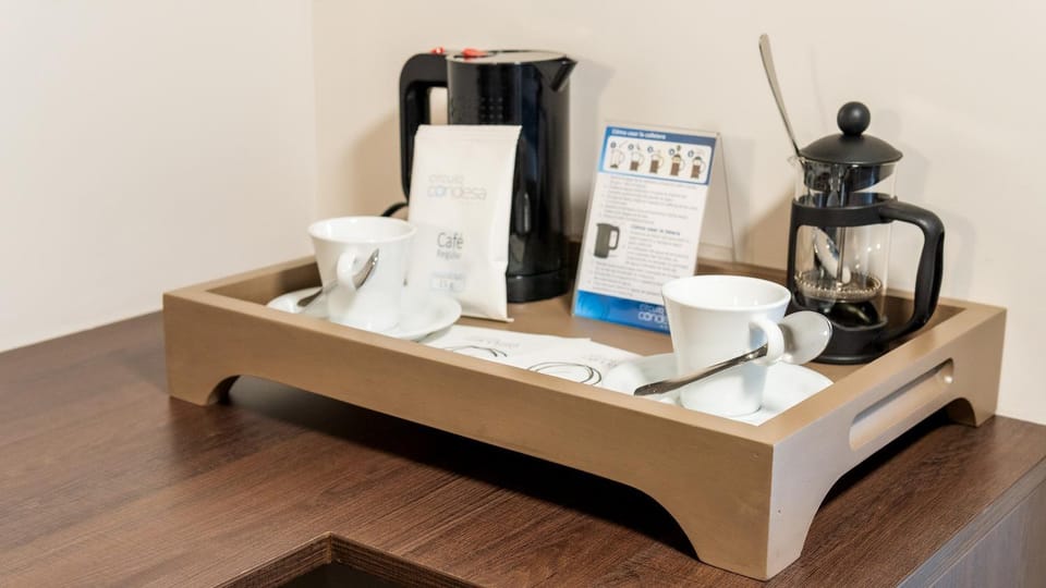 Coffee/tea facilities