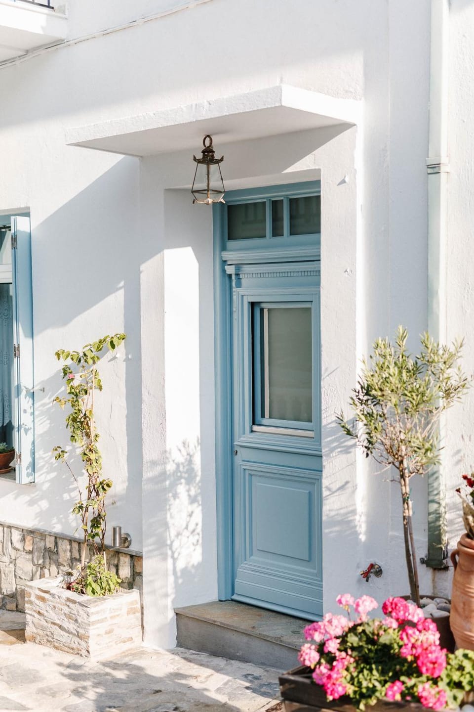 Facade/entrance