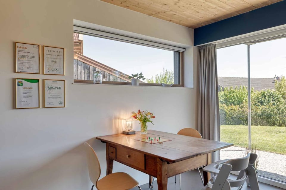 Living room, Dining area, Certificate/Award