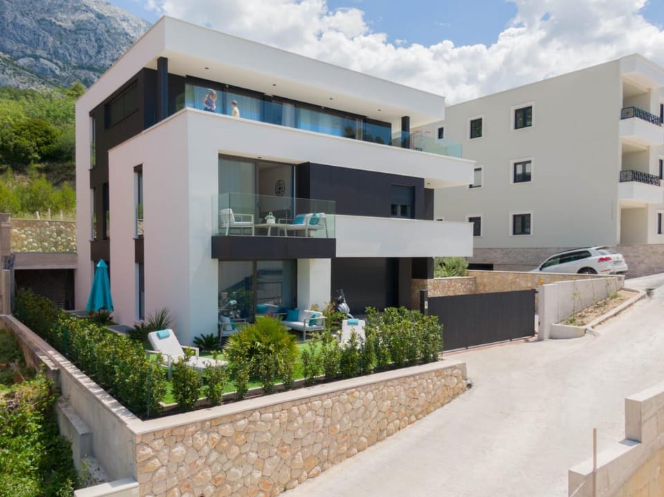 Apartmani Lara Apartment in Baška Voda