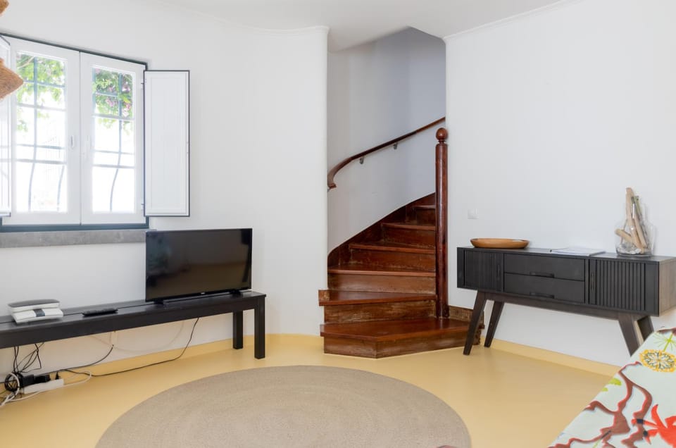 Cascais Seaside Home - 2 min away from the beach Apartment in Cascais