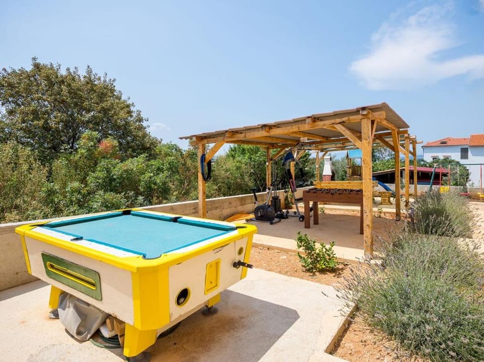 Billiard, Garden