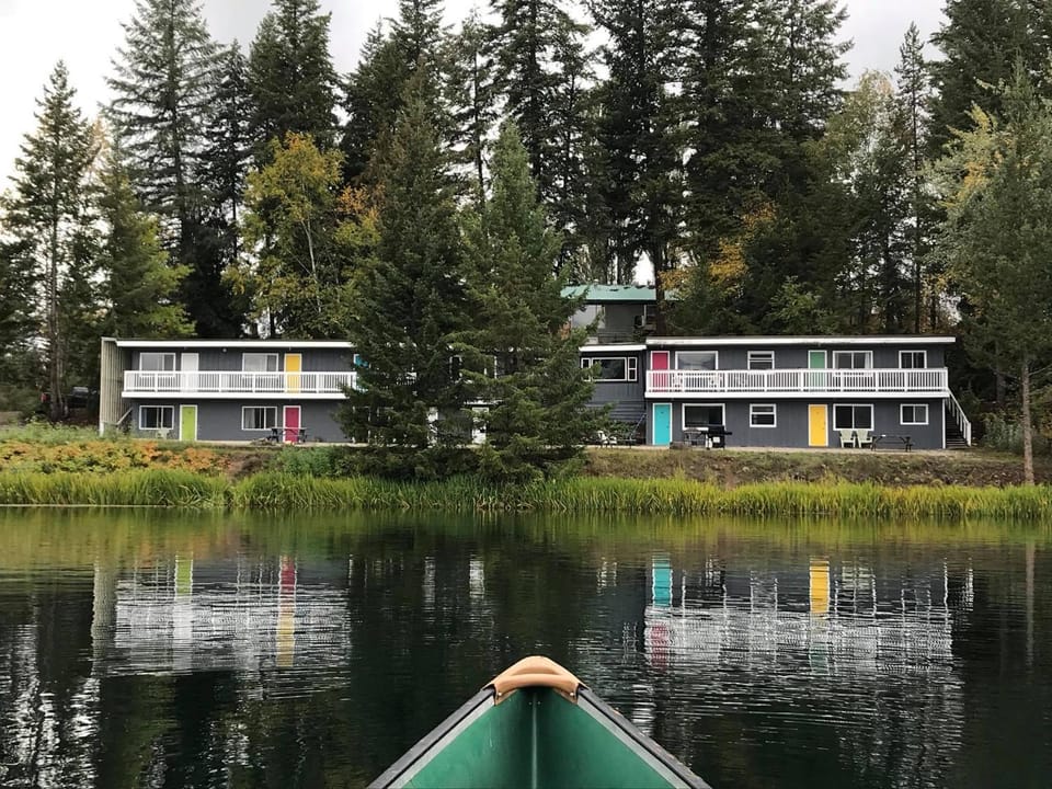 Property building, Lake view