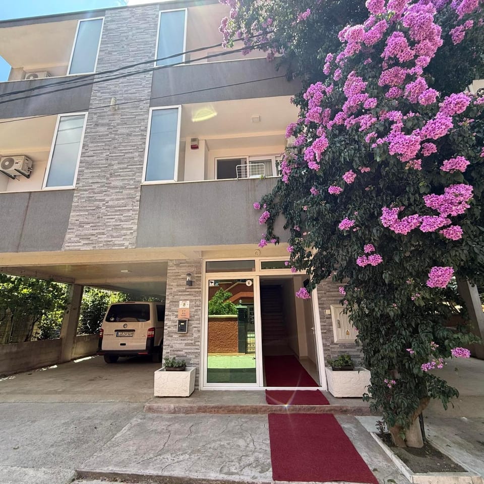 Presheva Rooms Apartment in Ulcinj Municipality