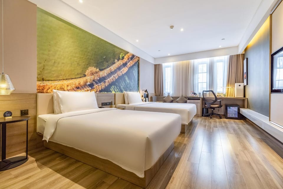Atour Hotel Wuhan Changqing Road Branch Hotel in Wuhan