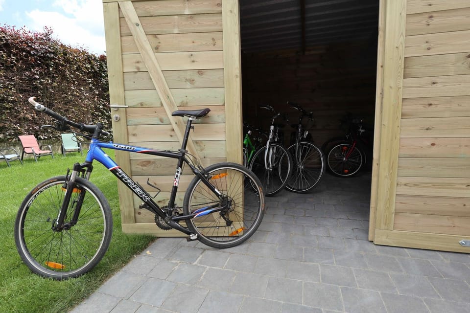 Garden, Cycling