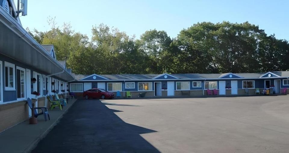 Coastal Inn - Kingfisher Motel in Nova Scotia