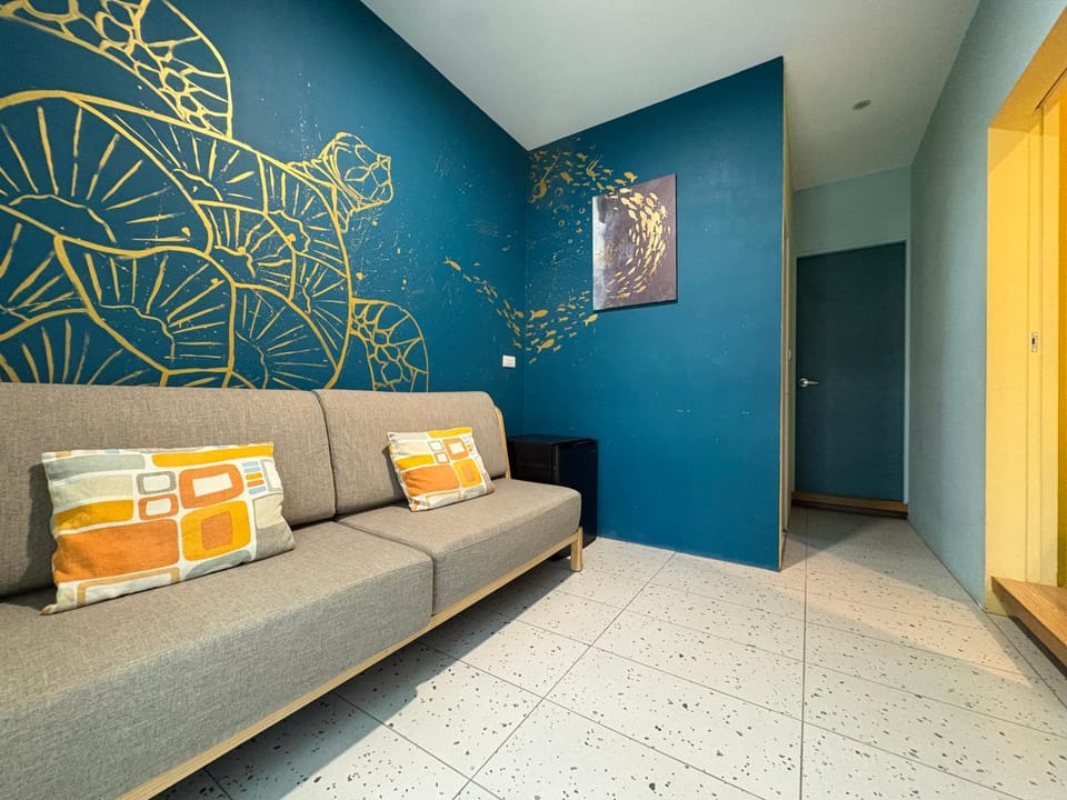 Little Ryukyu Hermit Crab Homestay Vacation rental in Kaohsiung