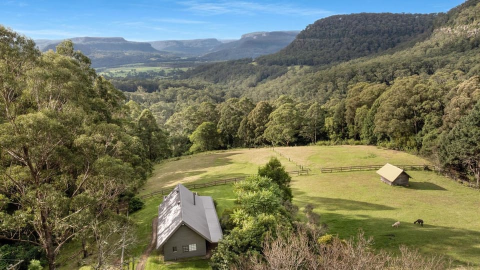Alcheringa Cottage Amazing Location with views House in Kangaroo Valley