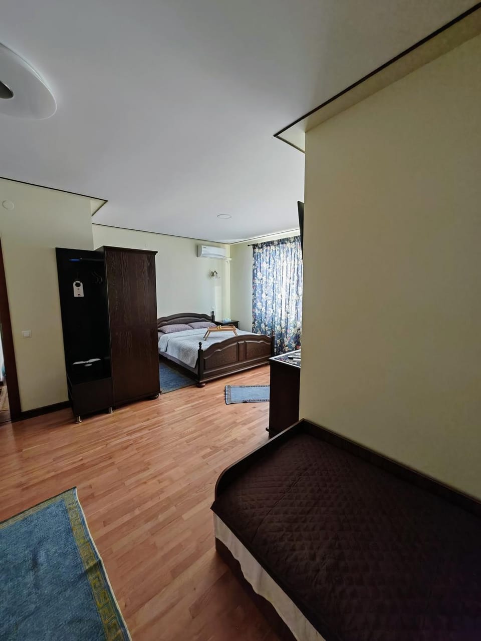 CASA DE SUB MAGURA Bed and Breakfast in Romania