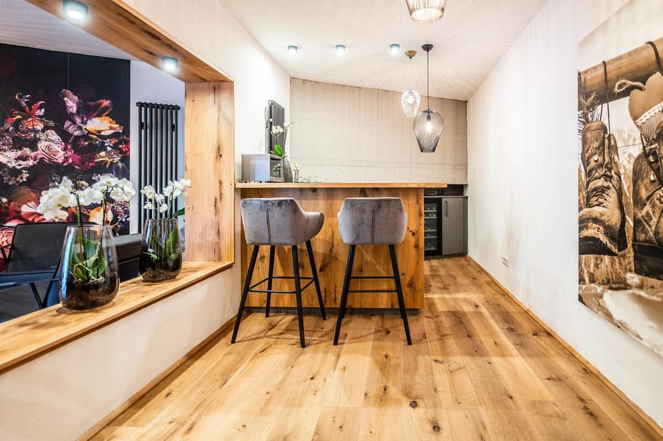 Lounge or bar
