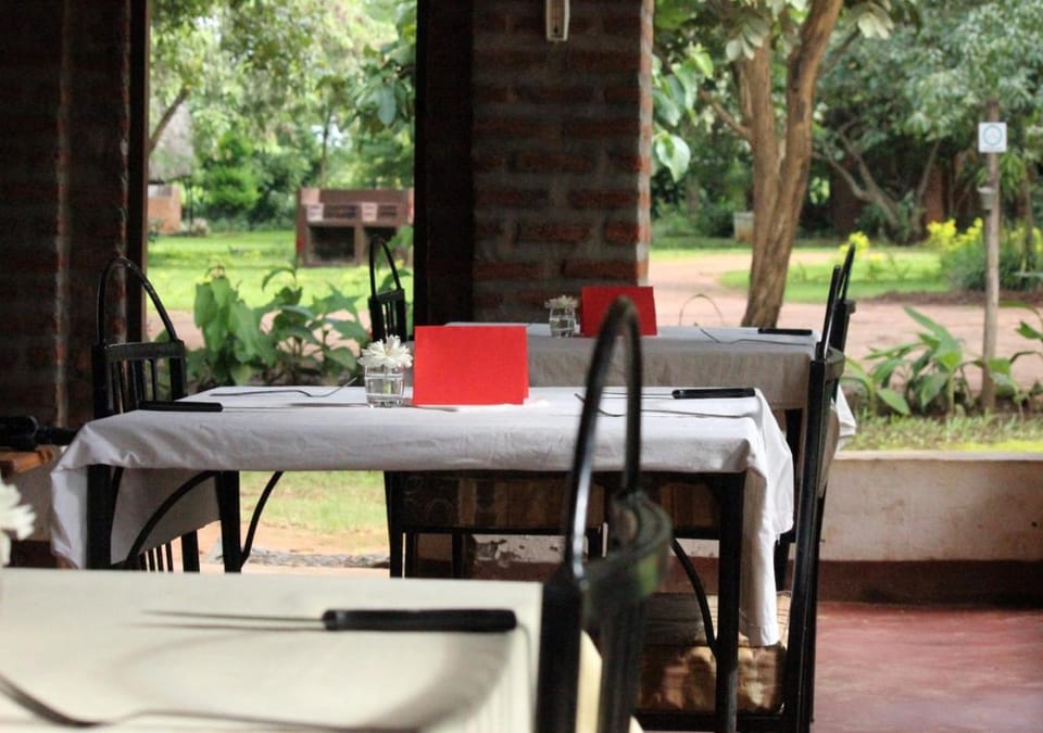 Restaurant/places to eat, Dining area