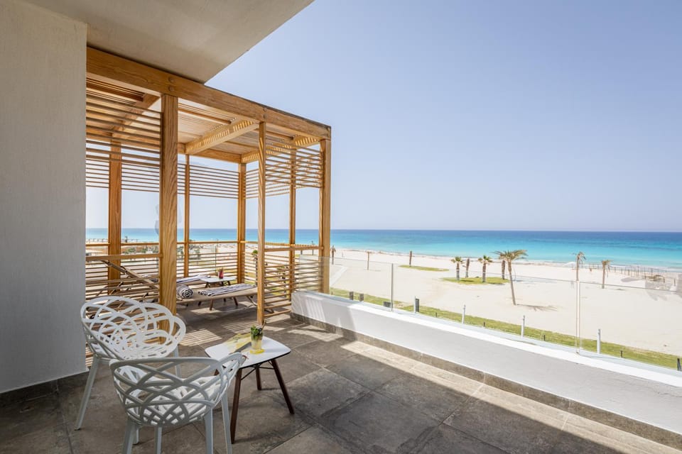 Balcony/Terrace, Beach, Sea view