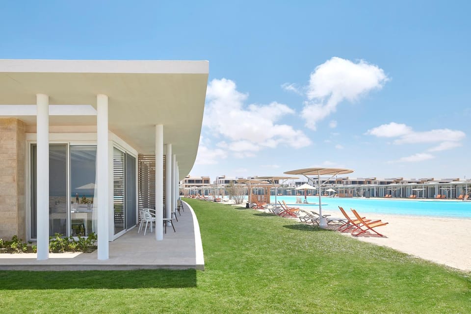 Balcony/Terrace, Swimming pool