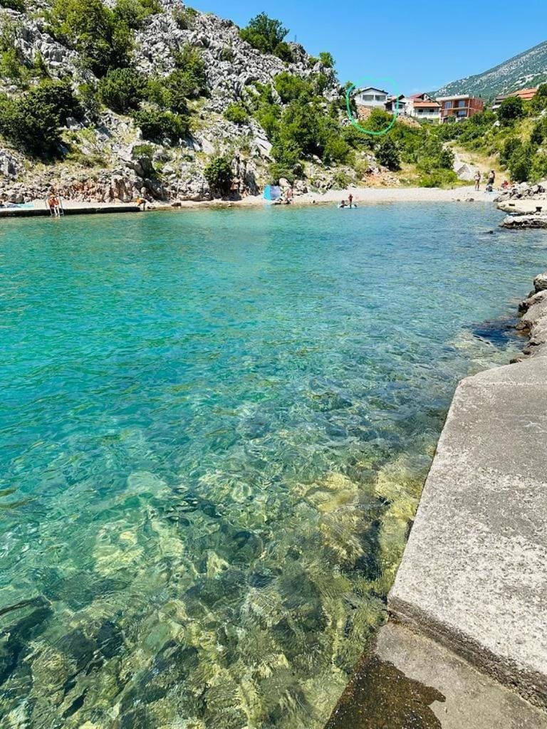 Beachfront House Robert with Pool Apartment in Lika-Senj County